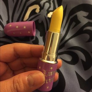 Unicorn Lipstick in New Yolk City